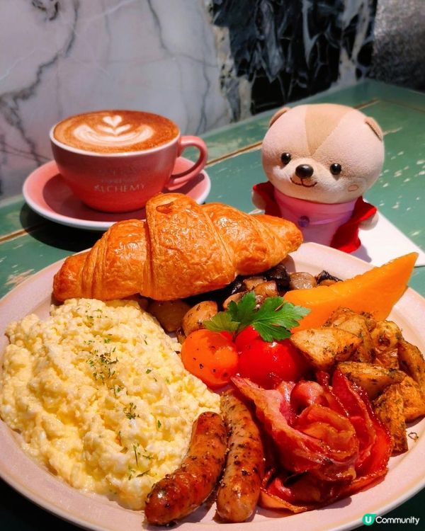 《易出片！海港城悠閒咖啡店》