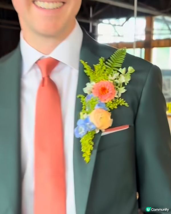  《大家點睇？》新郎哥🤵🏻‍♂️心口針🍢💐一匹布咁長