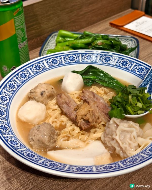 喝得一滴不剩的雞白湯