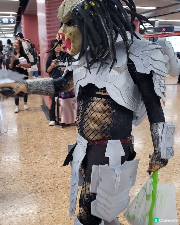 注意！鐵血戰士出現在旺角地鐵站