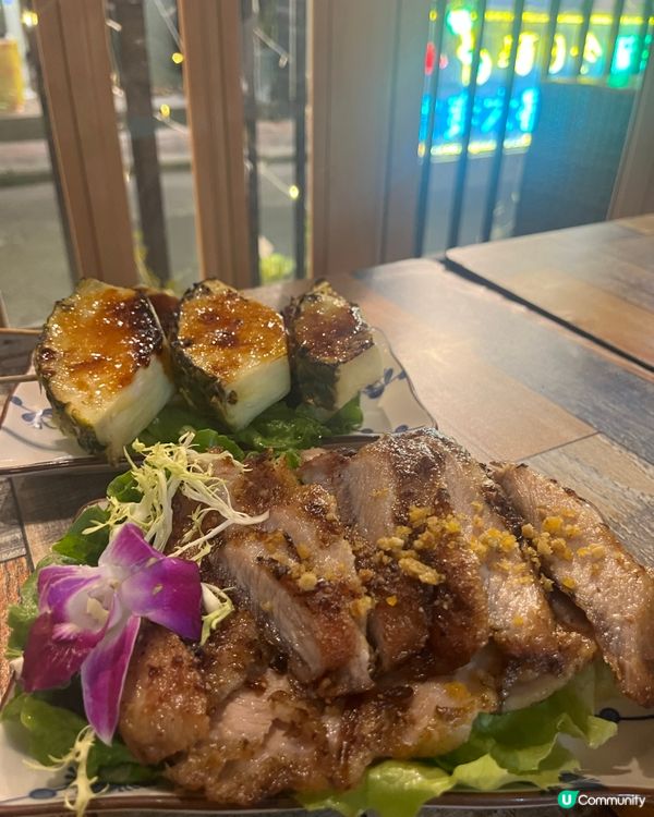 ## 加連威老道隱世泰式酒吧 🍻