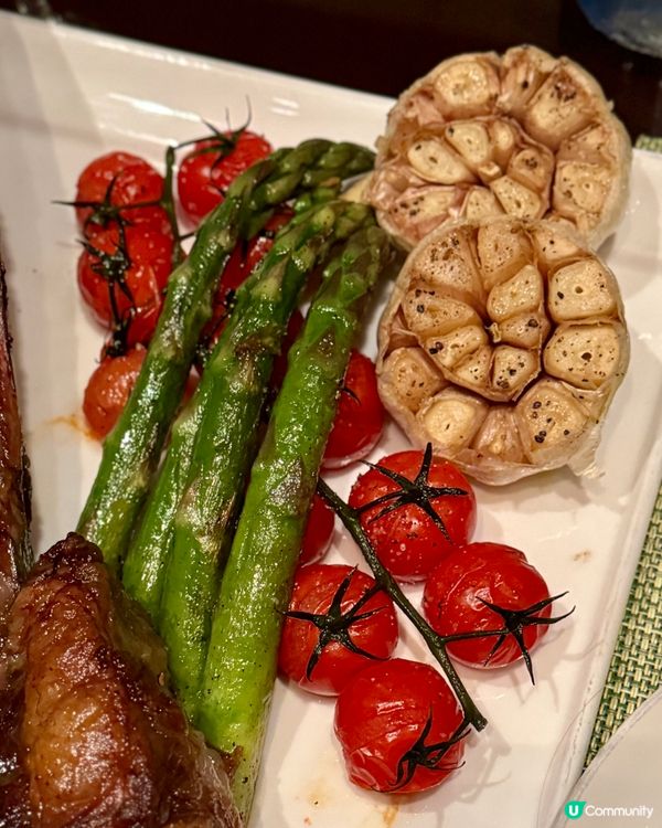 巨型斧頭牛扒2人餐只需$654 🐮🔨🥩