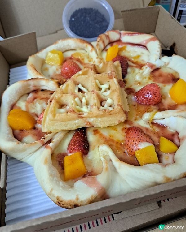 pizzahut生日送嘅pizza