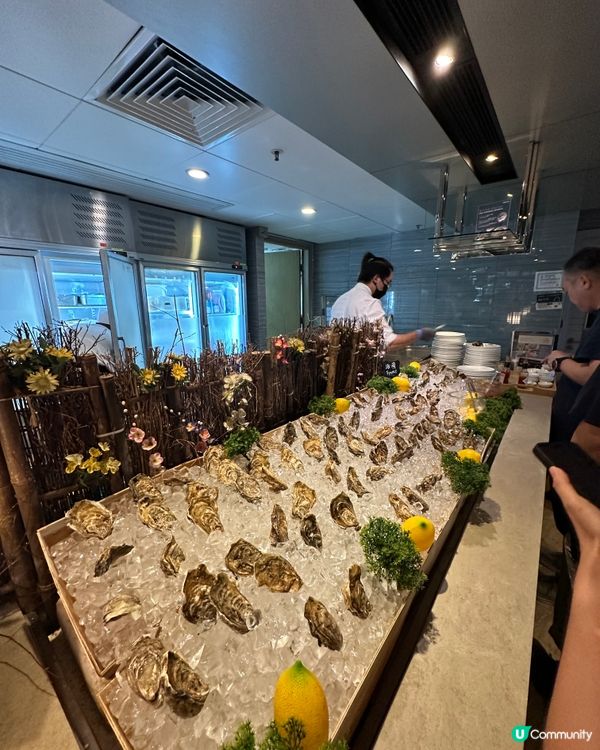 終於食到超人氣自助餐