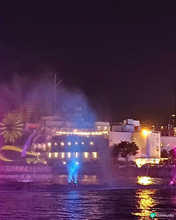 香港首個大型海上水幕光影之旅 — 特色匯演暨嘉年華」