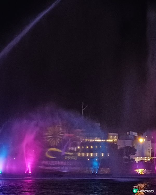 香港首個大型海上水幕光影之旅 — 特色匯演暨嘉年華」