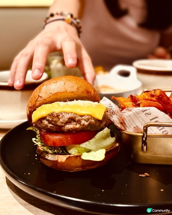 ☕️觀塘·Bischöfia by MööD