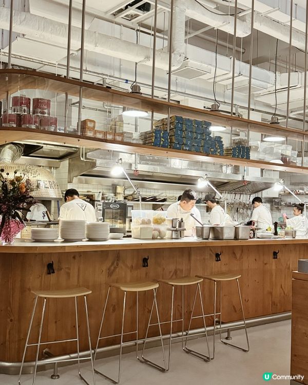 🖤🤍排隊快兩小時最近很火的 ◜ PECORINO ◞ ෆ​ 