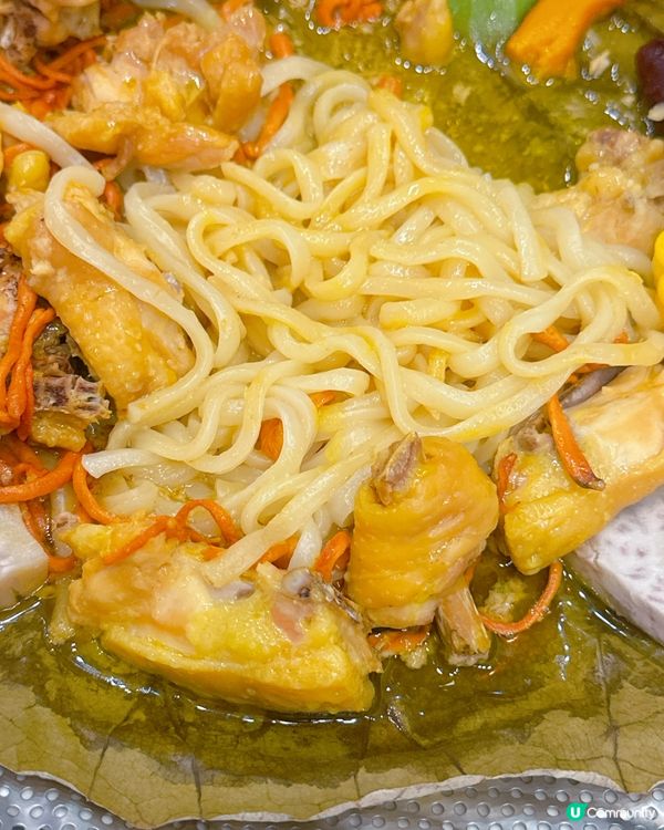 蒸氣火鍋海鮮宴 🦀🥢  
小漁港海鮮舫，鮮味爆發！