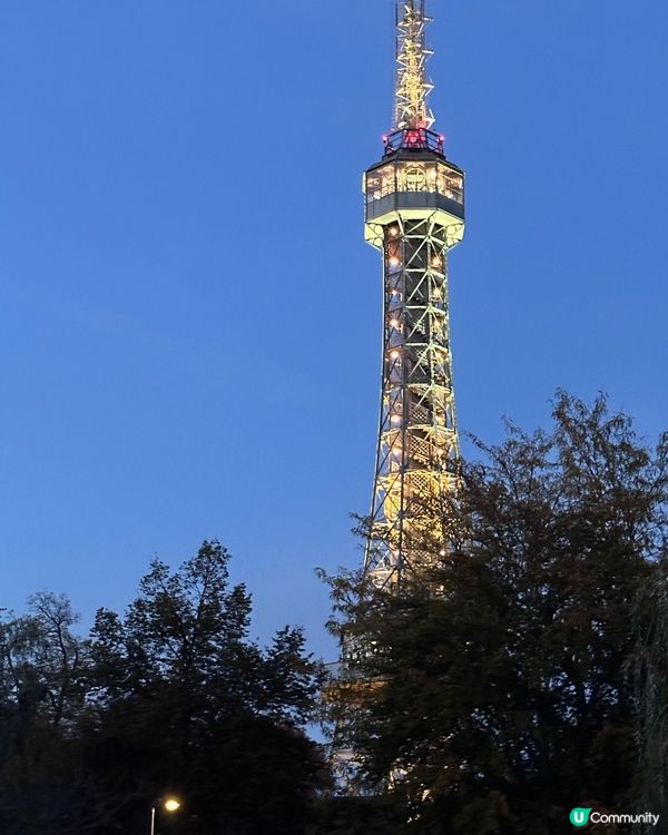 ✨ 探索布拉格嘅Petrin塔!🗼