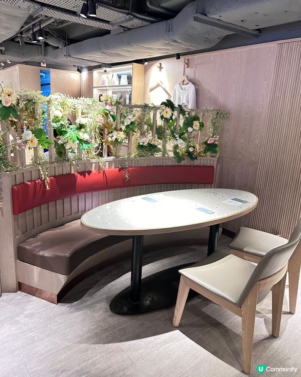 ## 今期主題餐廳，Kuromi迷必去！🤩