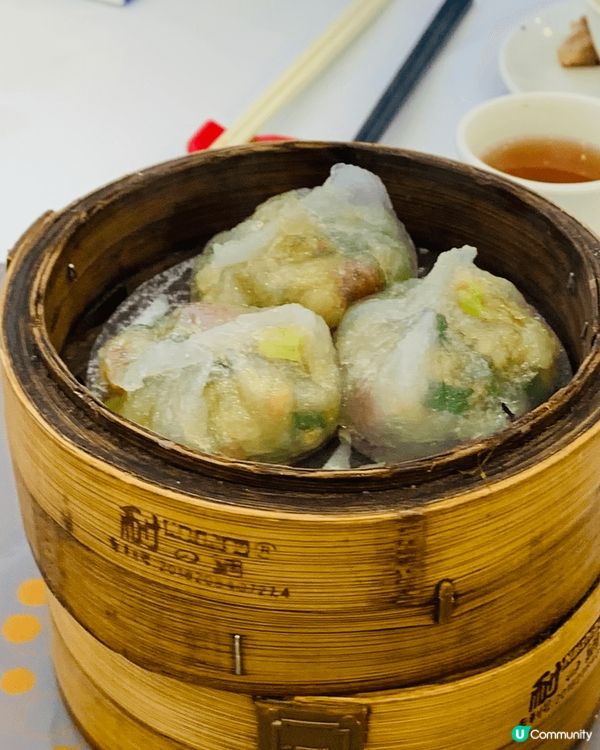 其實都唔使北上去食?，近排香港唔少食肆都做返好?，例如呢間酒...