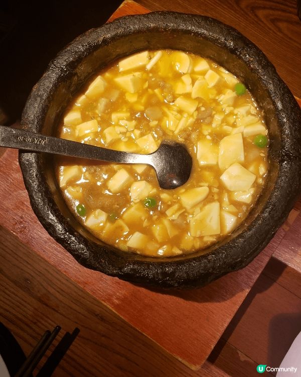 終於等到內地超火網紅店「綠茶餐廳」來香港開店，排長龍等都值得...