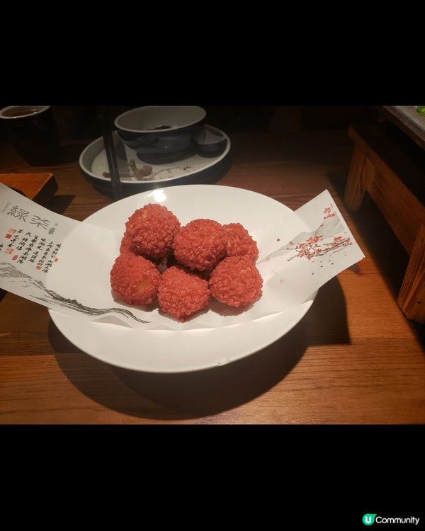 終於等到內地超火網紅店「綠茶餐廳」來香港開店，排長龍等都值得...