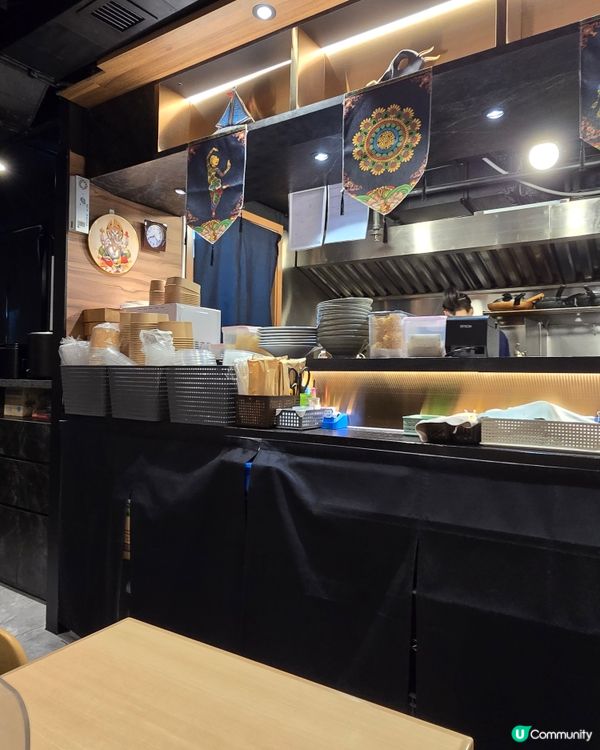 試試新派泰國麵