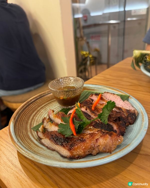 灣仔泰國菜食好西😋  身份證優惠抵到爛！