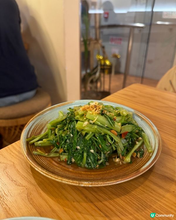 灣仔泰國菜食好西😋  身份證優惠抵到爛！