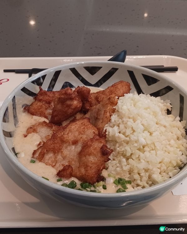 《沙嗲王》白咖哩豬扒耶菜花套餐~