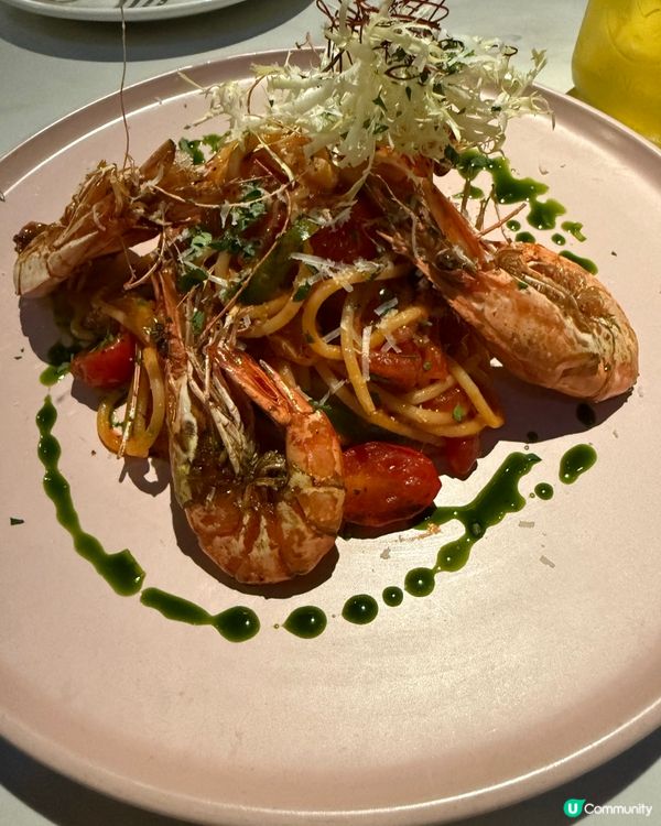 ## 🎂生日驚喜！畫碟甜品+靚景餐廳🤩