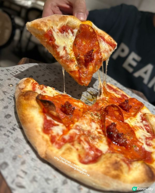 又去食個 🍕 意式辣肉腸薄餅
