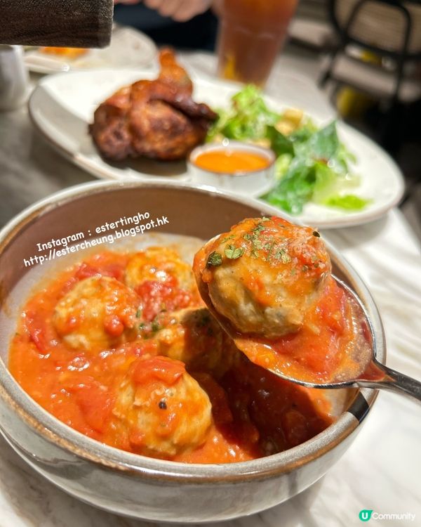 又去食個 🍕 意式辣肉腸薄餅