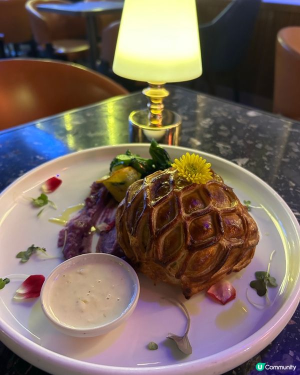 尖沙咀特色酒吧餐廳