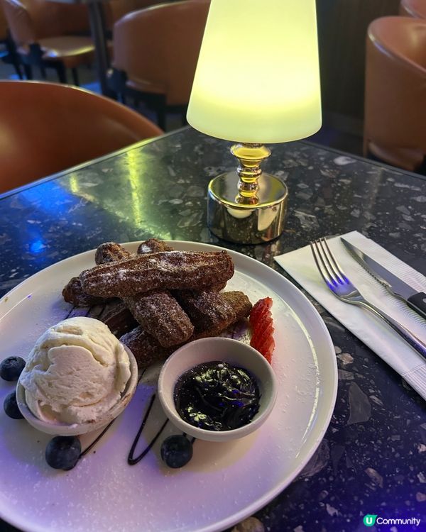 尖沙咀特色酒吧餐廳