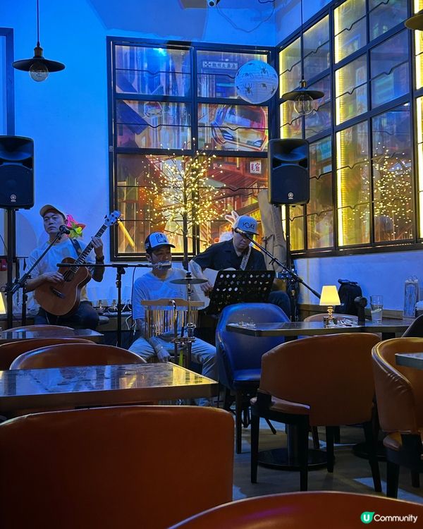 尖沙咀特色酒吧餐廳