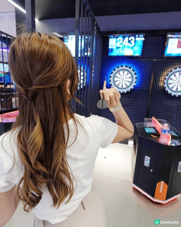 HOP-DX潮玩運動街區首店係2023年9月成立，佔地150...