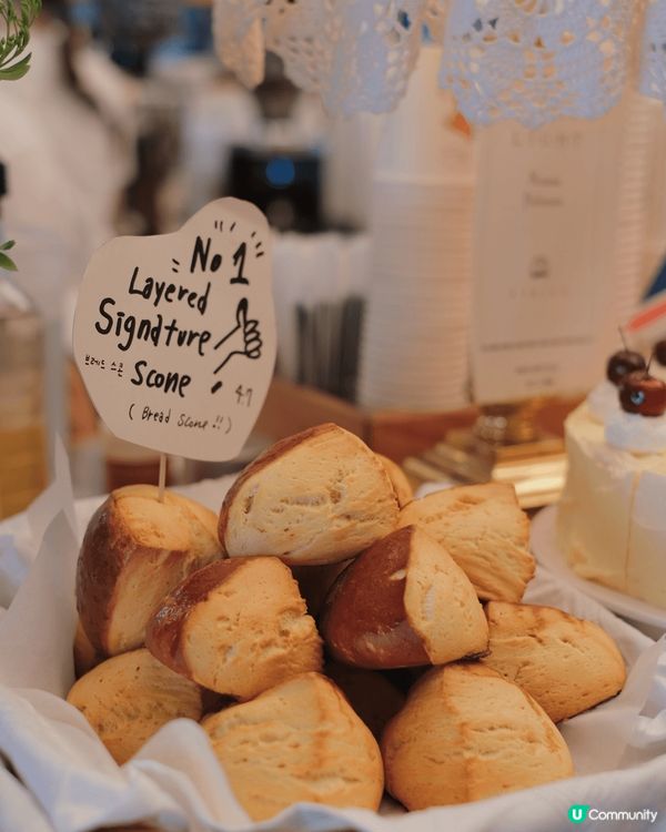 Cafe Layered 在首爾有幾間分店，提供新鮮出爐的司...