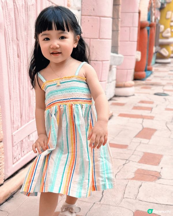 一直都有在做KOL的工作，上面的照片都是自行拍攝的工作照片