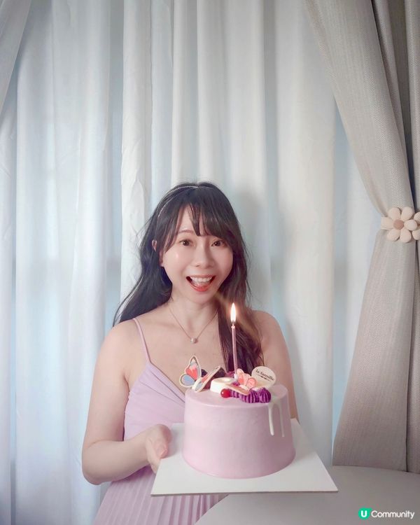 講起經典港式甜品💜會唔會諗起靚靚嘅生日蛋糕呢?跟閨蜜寶寶慶祝...