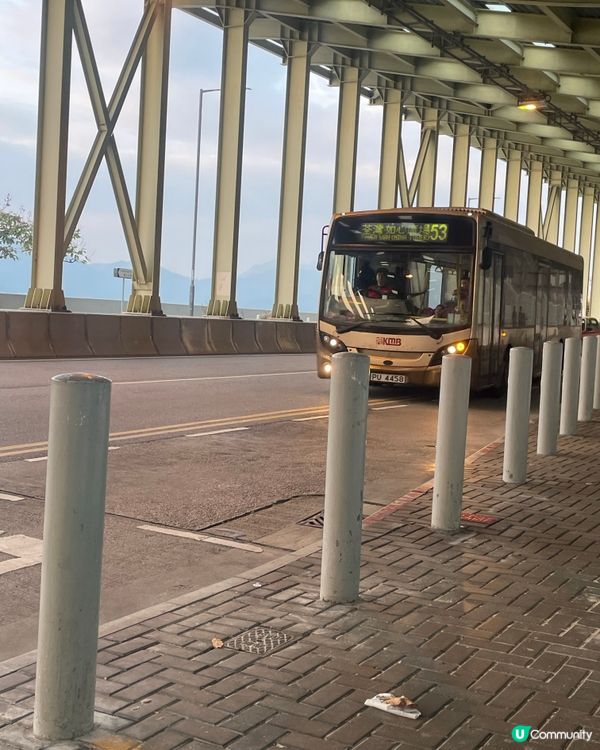 香港的單層巴士外型好靚～