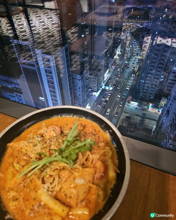 銅鑼灣芝士火鍋熔岩拉絲🤤