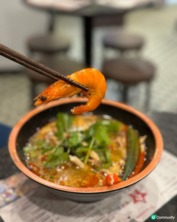 尖沙咀泰式船麵🍜  泰濃麵😋  酸辣鮮香，正！