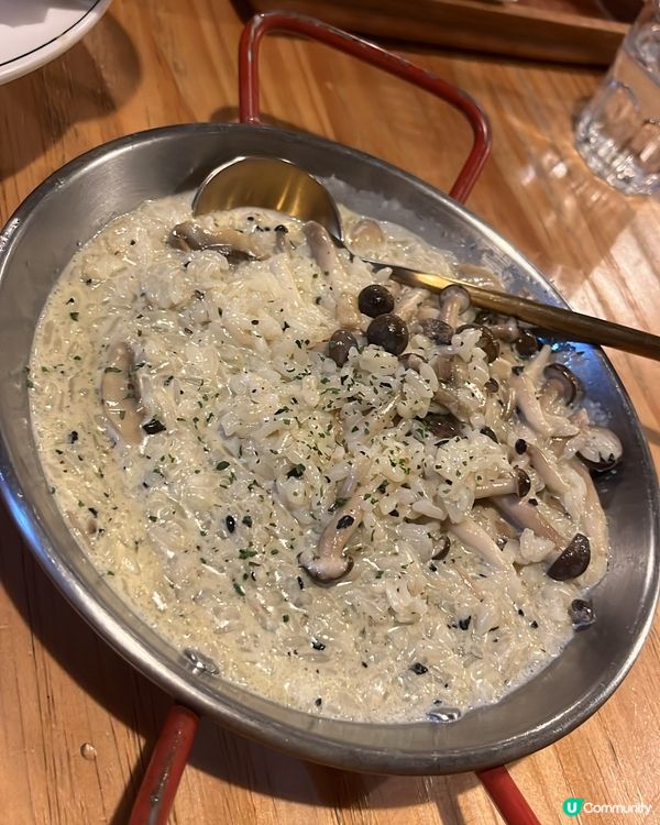 旺角樓上cafe 🎂🎉  復古懷舊，玩遊戲，同朋友慶生一流！