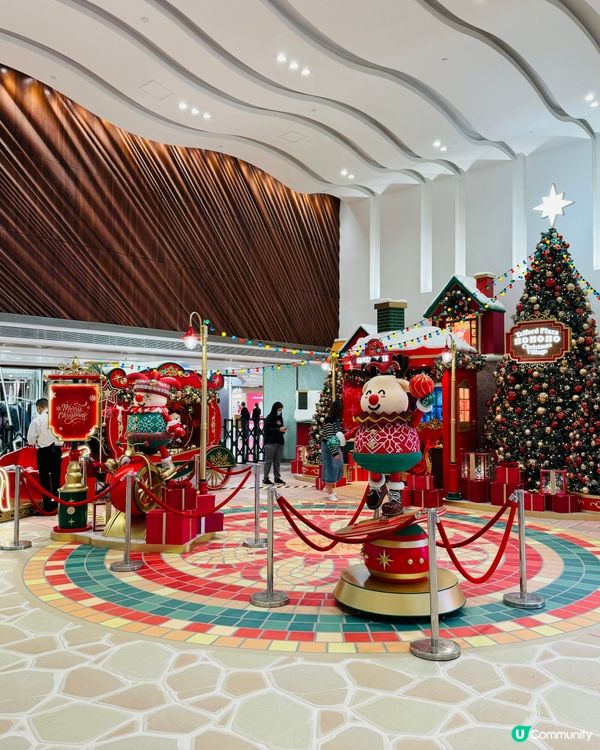 各大商場已經準備好為大家迎接聖誕｡德福廣場換上聖誕老人村佈置...