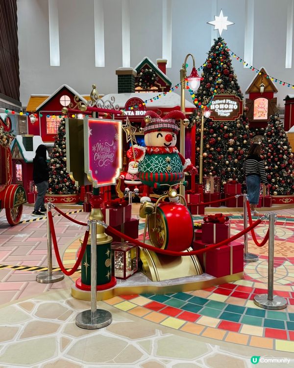 各大商場已經準備好為大家迎接聖誕｡德福廣場換上聖誕老人村佈置...