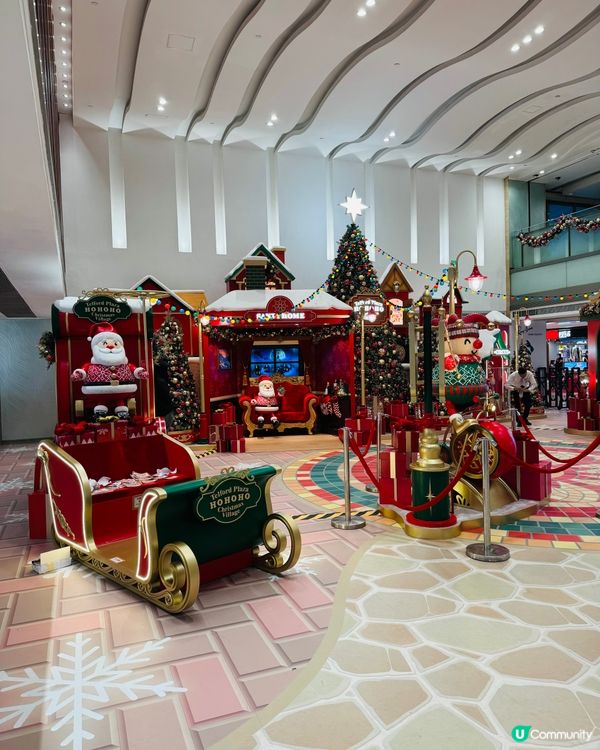 各大商場已經準備好為大家迎接聖誕｡德福廣場換上聖誕老人村佈置...