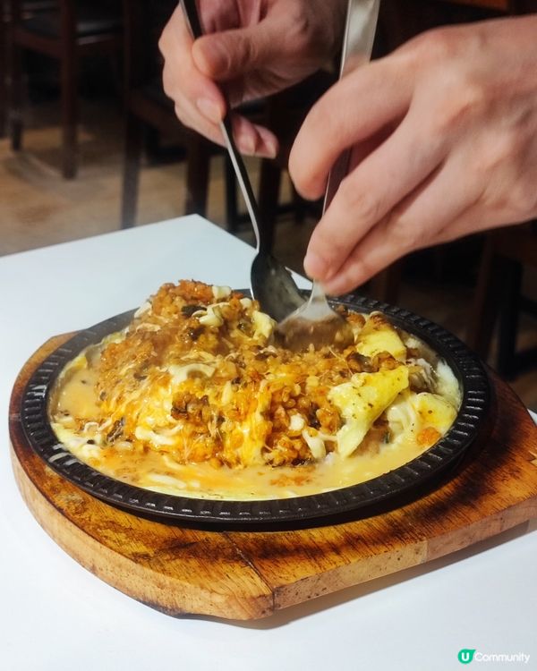 ## 尖沙咀韓國街炸雞熔岩飯🤤