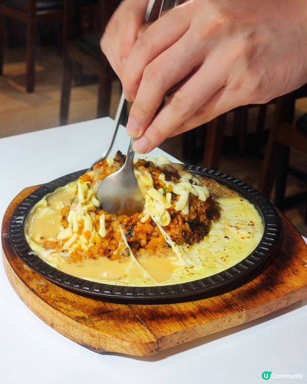 ## 尖沙咀韓國街炸雞熔岩飯🤤