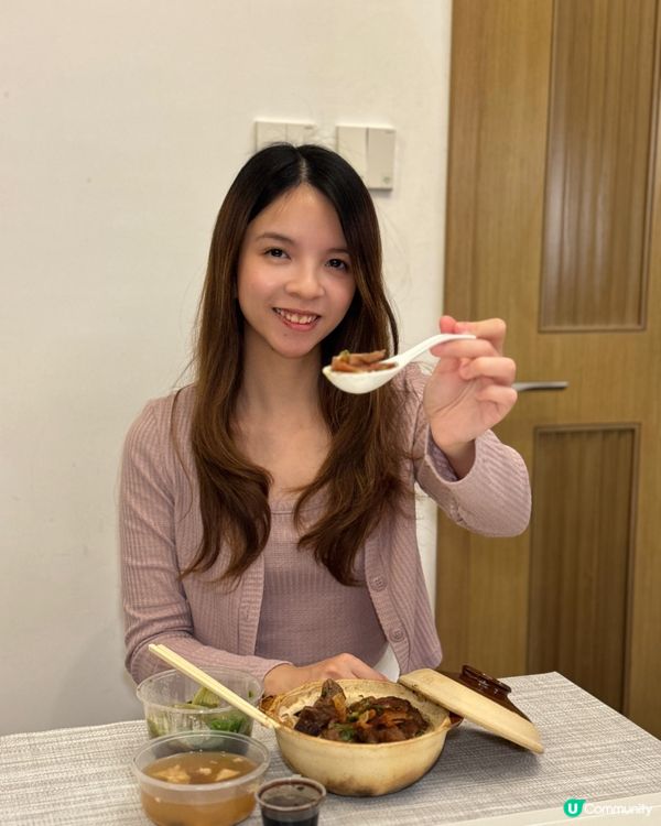 【大快活|臘味片蝦醬蝦乾豬頸肉煲仔飯】