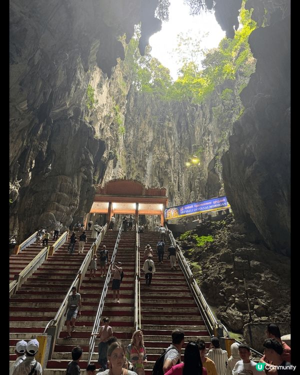 黑風洞（Batu Caves）係馬來西亞吉隆坡其中一個必訪既...