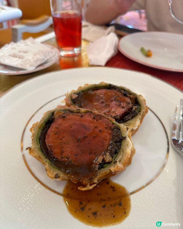 澳門永利皇宮咖啡苑打卡 👑  
金碧輝煌，嘆冷氣睇噴泉表演⛲️