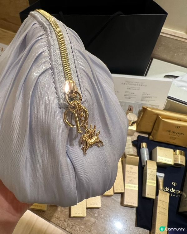 最好用的定妝粉餅CPB！細緻透薄升級妝感🤩