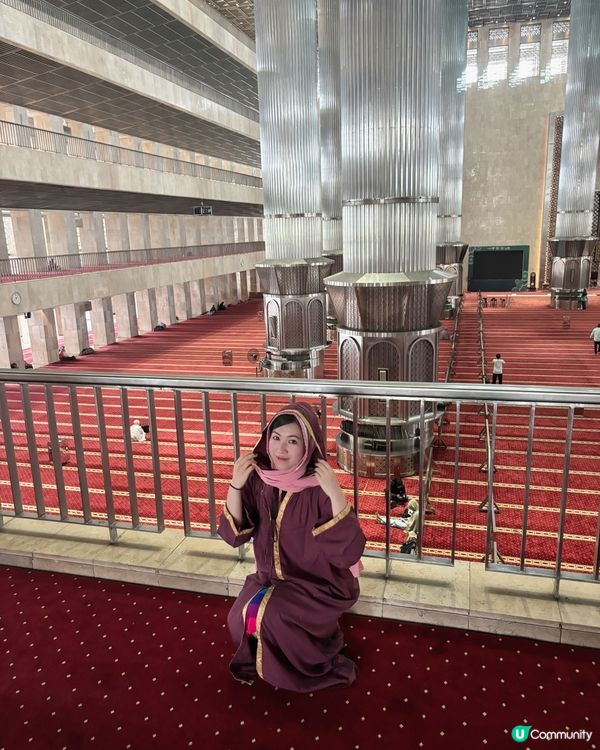 雅加達必去朝勝清真寺🕌