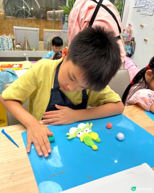 【 自己動手做•聖誕飄雪水晶球 】