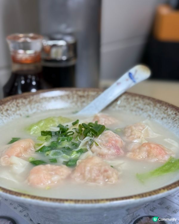 尖沙咀搵到正嘢！😋 潮發雞粥正到爆！