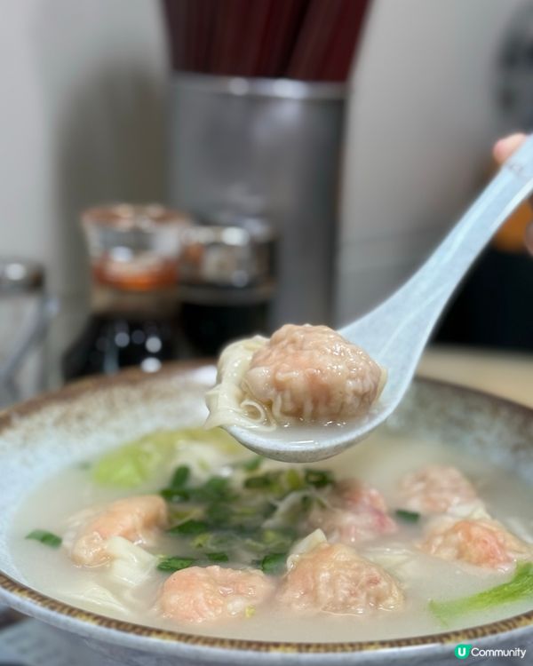 尖沙咀搵到正嘢！😋 潮發雞粥正到爆！