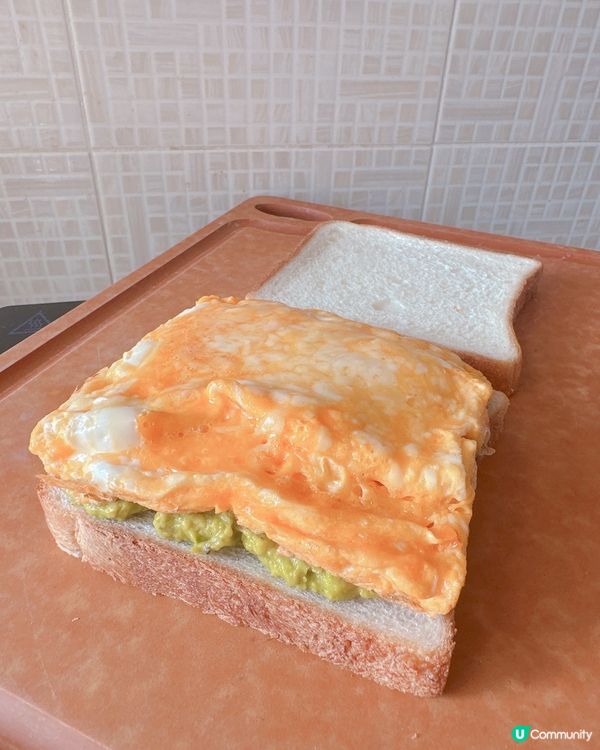 芝士蛋牛油果醬三文治🥪